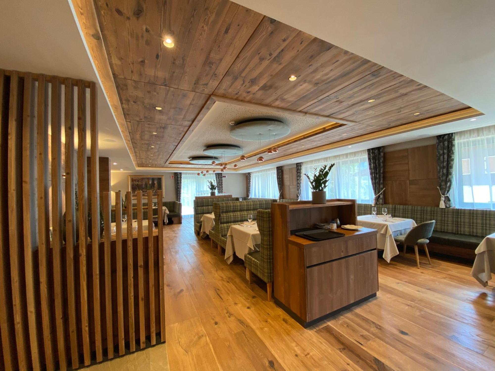 Ciampedie Luxury Alpine Spa Hotel 비고디파사 외부 사진